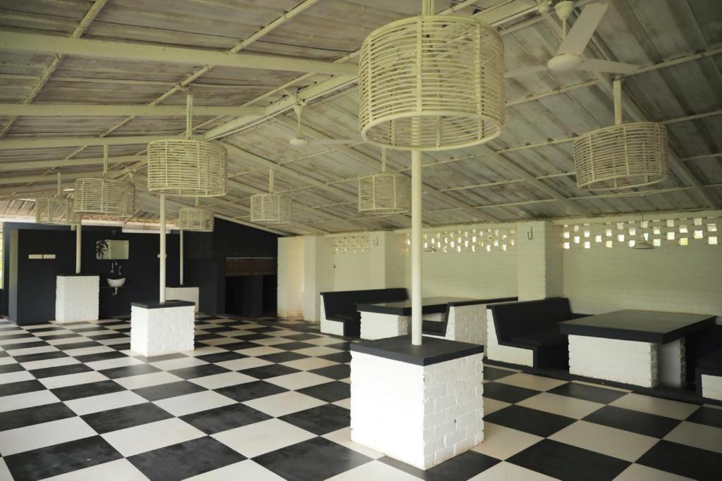 The First Place Yogaresort, Odayam バルカラ エクステリア 写真